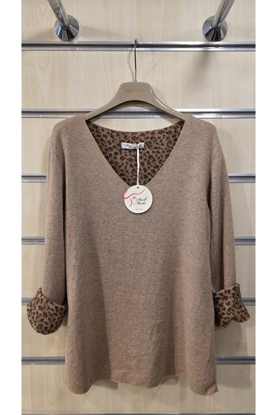 Park Moda Пуловер с мека текстура и леопардов принт отвътре