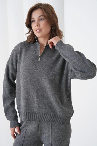 Park Karon Women's Mock Neck Half Placket Zipper Slit Sweater Pants Two-Piece Knitwear Set