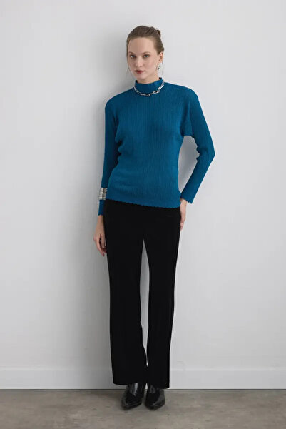 Gusto Bluză din tricot din raion cu guler cu nasturi - Albastru