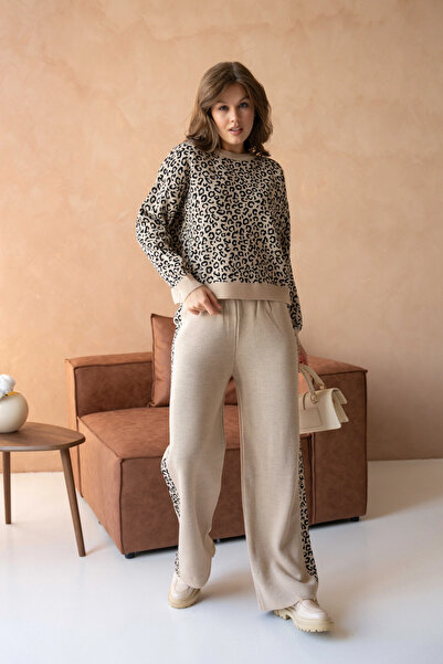 Park Karon Γυναικείο Σετ Πλεκτό Παντελόνι με Φαρδύ Λαιμόκοψη Μοτίβο Πλεκτό Σετ Δύο Τεμάχια