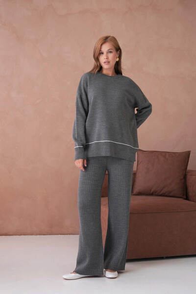 Park Karon Women's Cycling Yak Armdress Sweater Corded Fabric Pants Two-Piece Knitwear Set