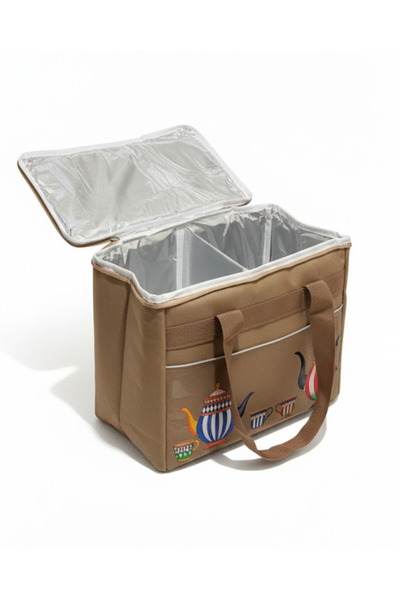 Generic BBQ and camping kit, complete set of tools