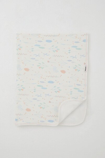 Breeze Newborn Baby Blanket Spring Themed Floral Pattern Standard, Ecru