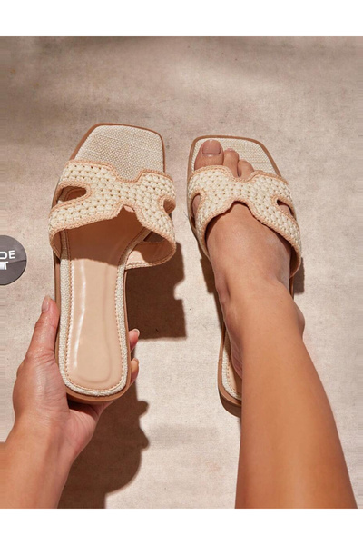 Sheya Shein flip-flops, mix colors