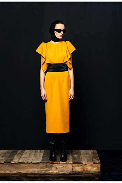 KAMEYA Volan Sleeve Detailed Belted Saffron Midi Dress