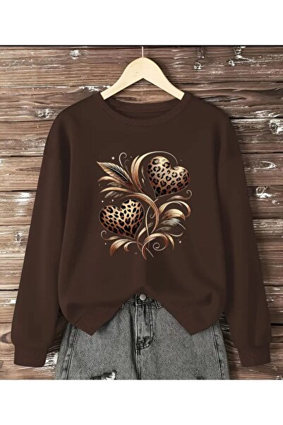 herkesemoda Crew Neck Sweatshirt with Heart Pattern Print Detail
