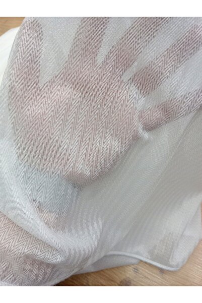 Düzgün desen ستارة من التول بنمط عظم السمك، عرض 300 سم، طول 260 سم، طيات متعد...