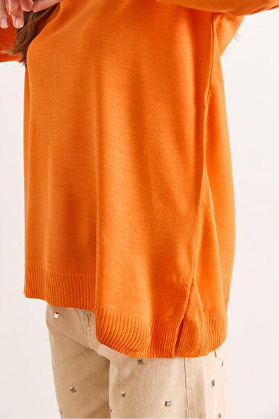 Olalook Women's Orange Polo Neck Basic Knit Sweater Kzk-19000871