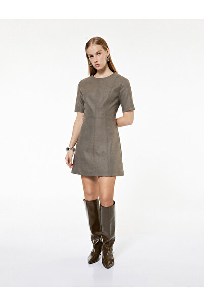 Koton Crew Neck Short Sleeve Viscose Blend Mini Dress with Stitching Detail