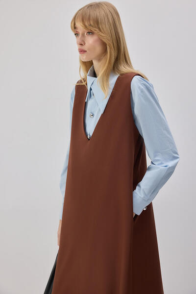 Touché Privé ΓΙΛΕ ΜΕ ΛΟΥΡΑΚΙΑ ΣΕ ΣΧΗΜΑ V