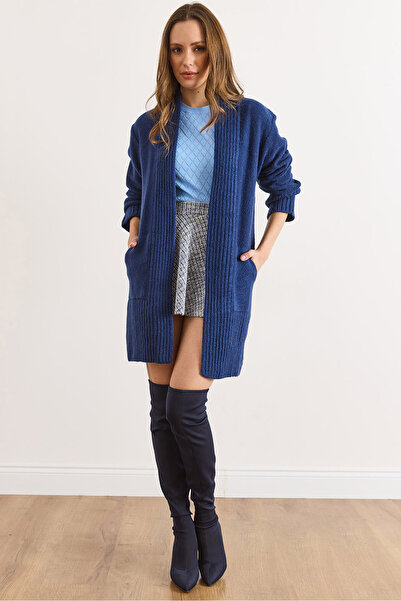 Olalook Women's Navy Blue Pocket Detail Collar Detailed Soft Textured Knitwear Cardigan Hrk-19000322