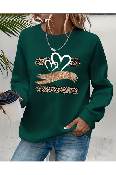 herkesemoda Leopard Print Detailed Crew Neck Sweatshirt