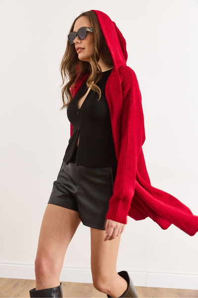 Olalook Women's Red Hooded Pocket Soft Textured Thick Cardigan Hrk-19000416