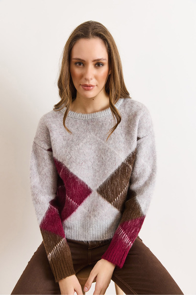 Olalook Women's Gray Fleece-Lined Diamond Pattern Thick Knit Sweater Kzk-19001090