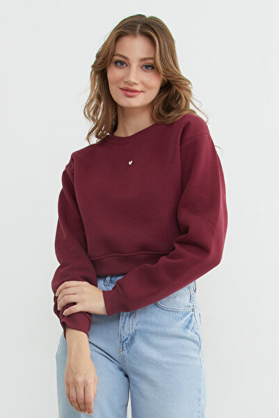 Fulla Moda 3 Thread Crop Sweatshirt with Heart Accessories