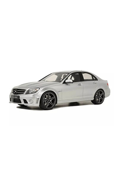 Gtspirit 1:18 GT Spirit 2007 Mercedes Benz C63 AMG Silver