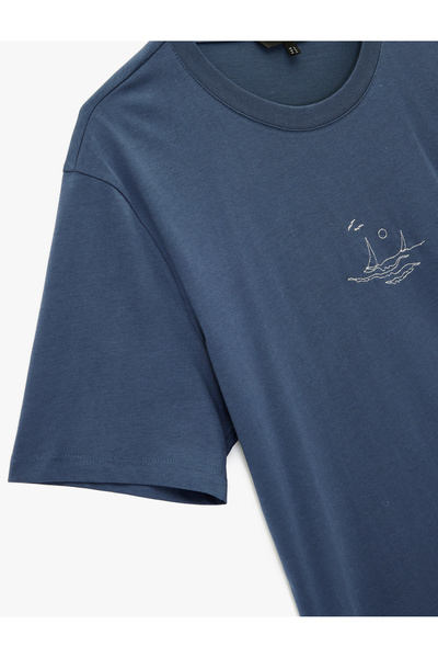 Koton Μπλουζάκι με κοντό μανίκι με λαιμόκοψη από βαμβακερό κέντημα εφαρμοστό