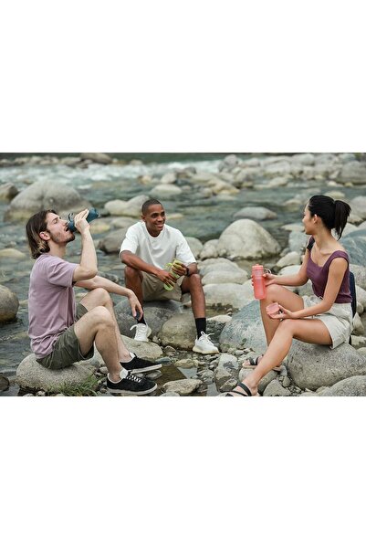 PETITE Philips Fill&Go water filter jug, removes chlorine, pesticides and bacteria, 590 ml, red-transparent