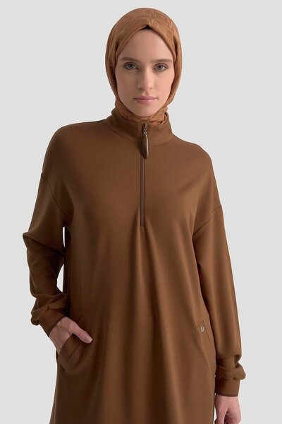 Armine TREND Half Zipper Ribbed Sleeves Knitted Tunic with Pockets Tan 25Kt461