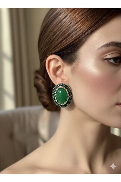 Pelin Aksesuar Yeşil Kristal Taşlı Gold Burgu Çerçeveli Vintage Küpe