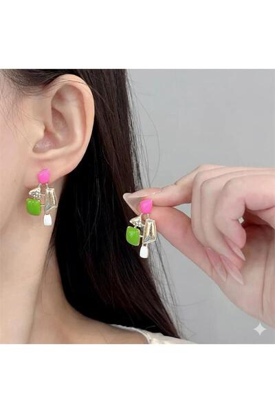 Pelin Aksesuar أقراط هندسية حديثة مطلية بالمينا باللونين الوردي والأخضر