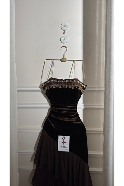 Onila brown midi dress