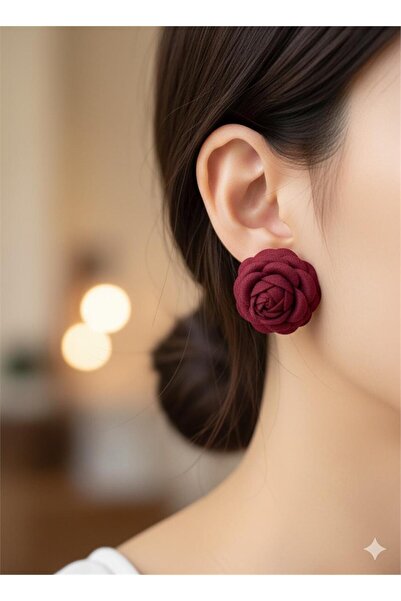 Pelin Aksesuar أقراط مرصعة بالورد من القماش الأحمر العنابي