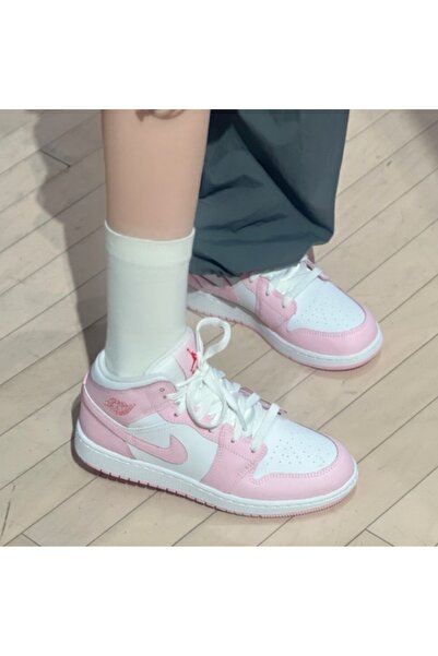 Nike Air Jordan 1 Mid Pink Women's Shoes