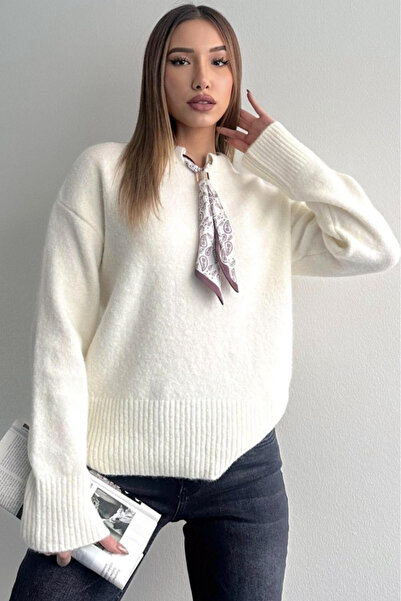 MissThetis Dik Yakası Fularlı Uzun Salaş Kollu Regular Düz Kesim Yumuşak Doku...