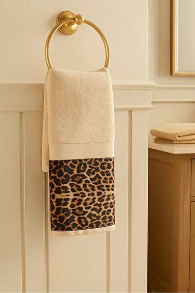 Modares Store Leopar Desenli Kadife El Havlusu 50x90cm