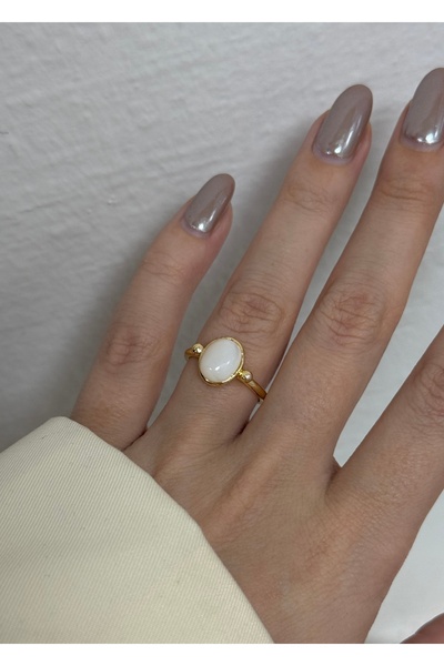 KİLİGİSTANBUL Retro Ring with White Cat Eye Stone (Size Adjustable)