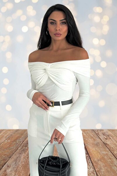 Moda Amore Γυναικεία μπλούζα με λαιμόκοψη και ελαστικό ύφασμα 10125