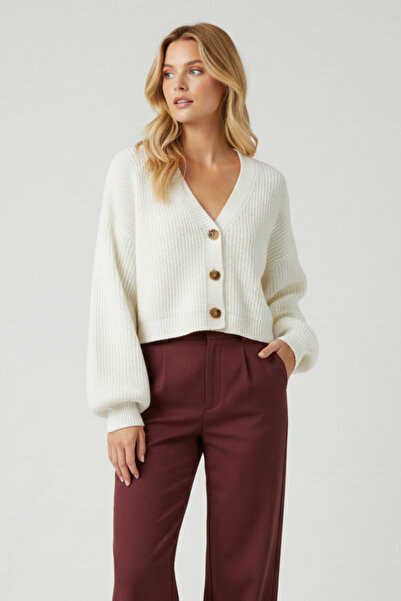 KOZİA OUTDOORS Women's Ecru V-Neck Buttoned Balloon Sleeve Knit Crop Cardigan