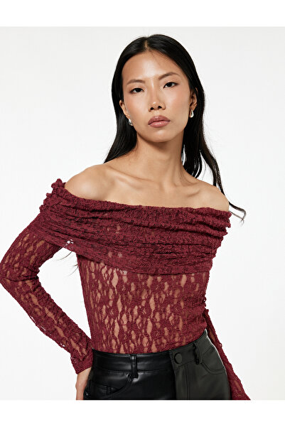 Koton X Sibil Çetinkaya - Uzun Kollu Yarı Transparan Açık Omuz Dantelli Bluz