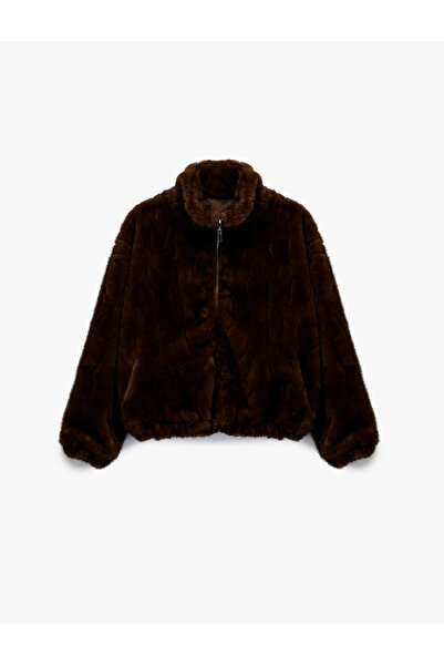 Koton X Sibil Çetinkaya - Suni Kürk Mont Uzun Kollu Dik Yaka Fermuarlı