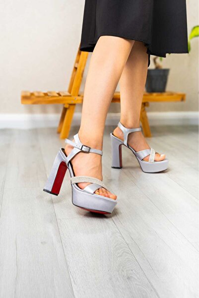 Milano حذاء بكعب أنيق 13 سم