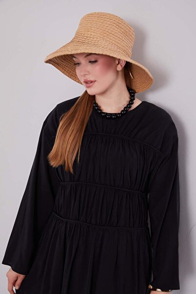 Levidor Black Gather Detailed Dress