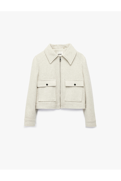 Koton Palton scurt cu buzunar cu broderie, mânecă lungă, cu fermoar