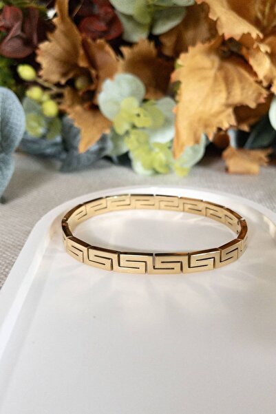 Petalia Geometrik Desenli Gold Kelepçe Bilezik