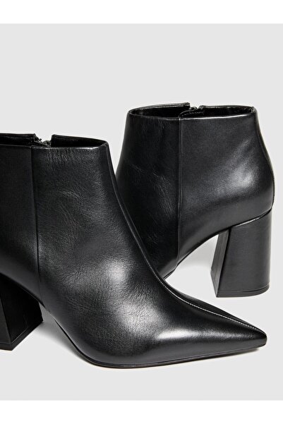 Sisley Leather Ankle Boots Women's Black Boots - 323A8G9Lwd01Z