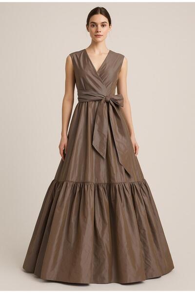 ALYEL NAKER Kruvaze Kapamalı & Etek Ucu Yoğun Fırfırlı Maxi Tafta Elbise