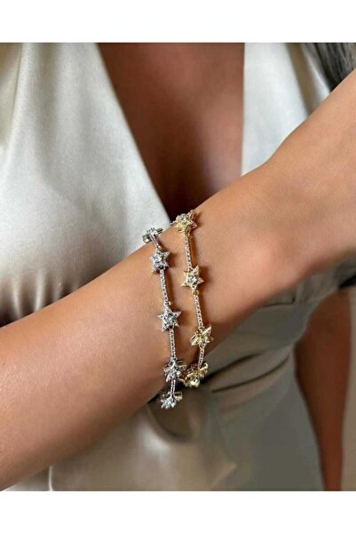 8atelier سوار ذهبي صغير على شكل نجمة