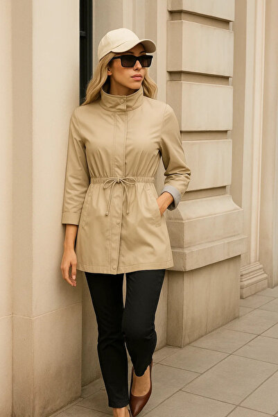 comstar Γυναικεία κοντή καμπαρντίνα με φερμουάρ, ριγέ μπεζ