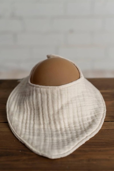 Olivo Mini Newborn Baby Scarf/Bib Cream 4 Layers Muslin