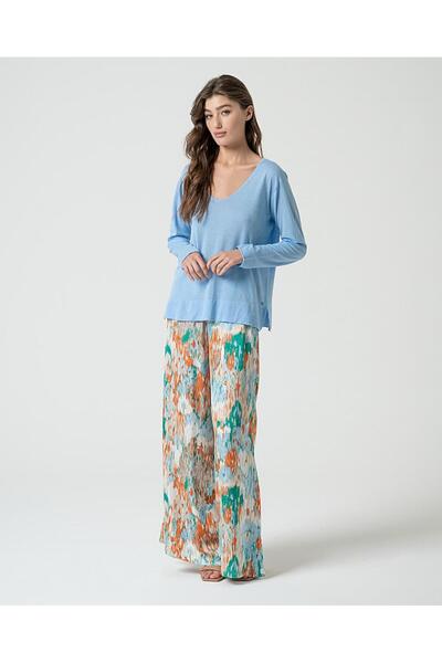 Surkana Long V-neck sweater-Blue-M