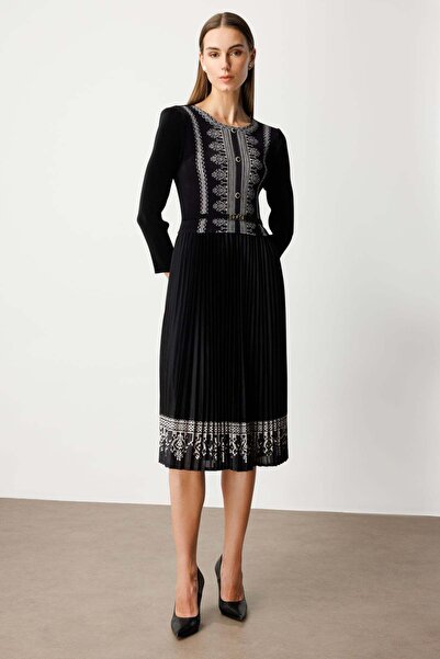 Ekol Akordiyon Kumaş Desenli Midi Elbise