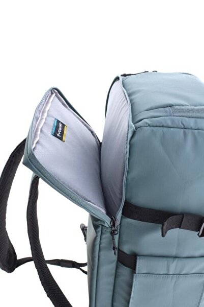 Vogart CabinPro expandable backpack, 20-24L, green, 40x25/30x20 cm