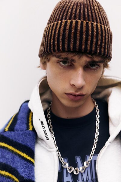 Pull & Bear STWD Studio cropped hood