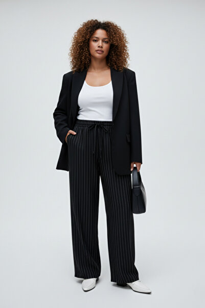 Elisho Beli Bağcıklı Cepli Krep Kumaş Çizgili Rahat Pantolon