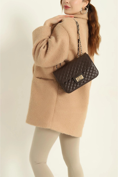 FHD BAGS Τσάντα ώμου με καπιτονέ κλειδαριά και ρυθμιζόμενο λουράκι αλυσίδας